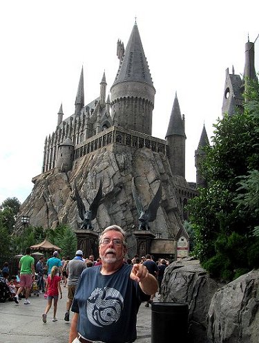 Paul doing his imitation of Snape in front of the Hogwarts castle in Universal Studios Orlando.  Click for bigger photo.